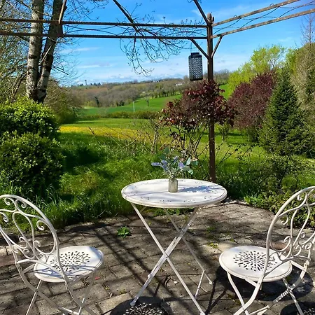 Bed & Breakfast Le Petit Bleu D'hotes